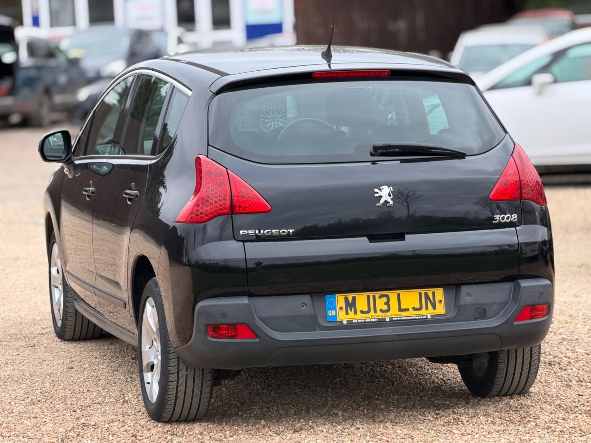 2013 Peugeot 3008 1.6 HDi Active Euro 5 5dr image 9