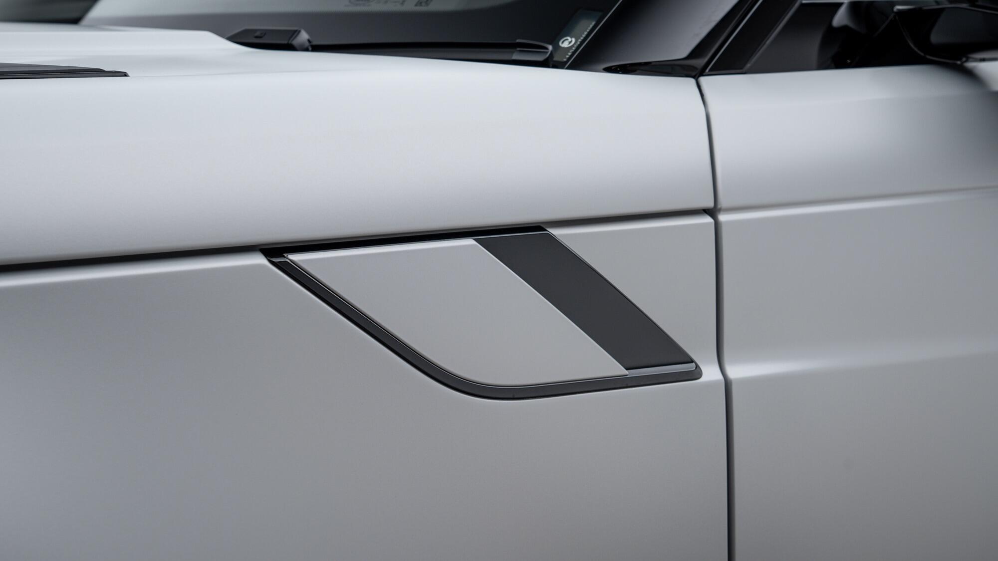 Land Rover Range Rover Sport view 11