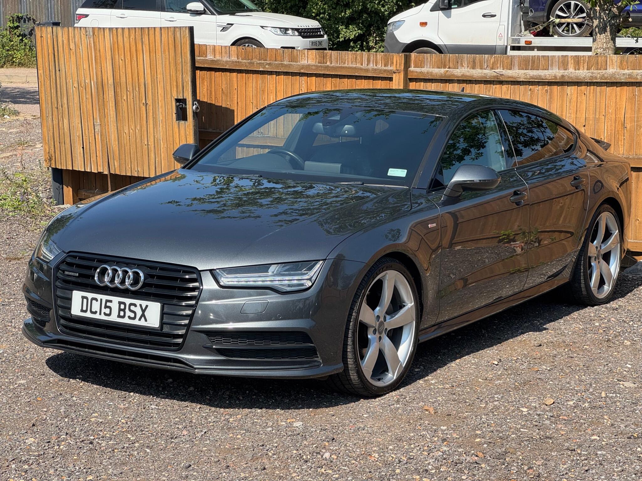 Audi A7 view 3