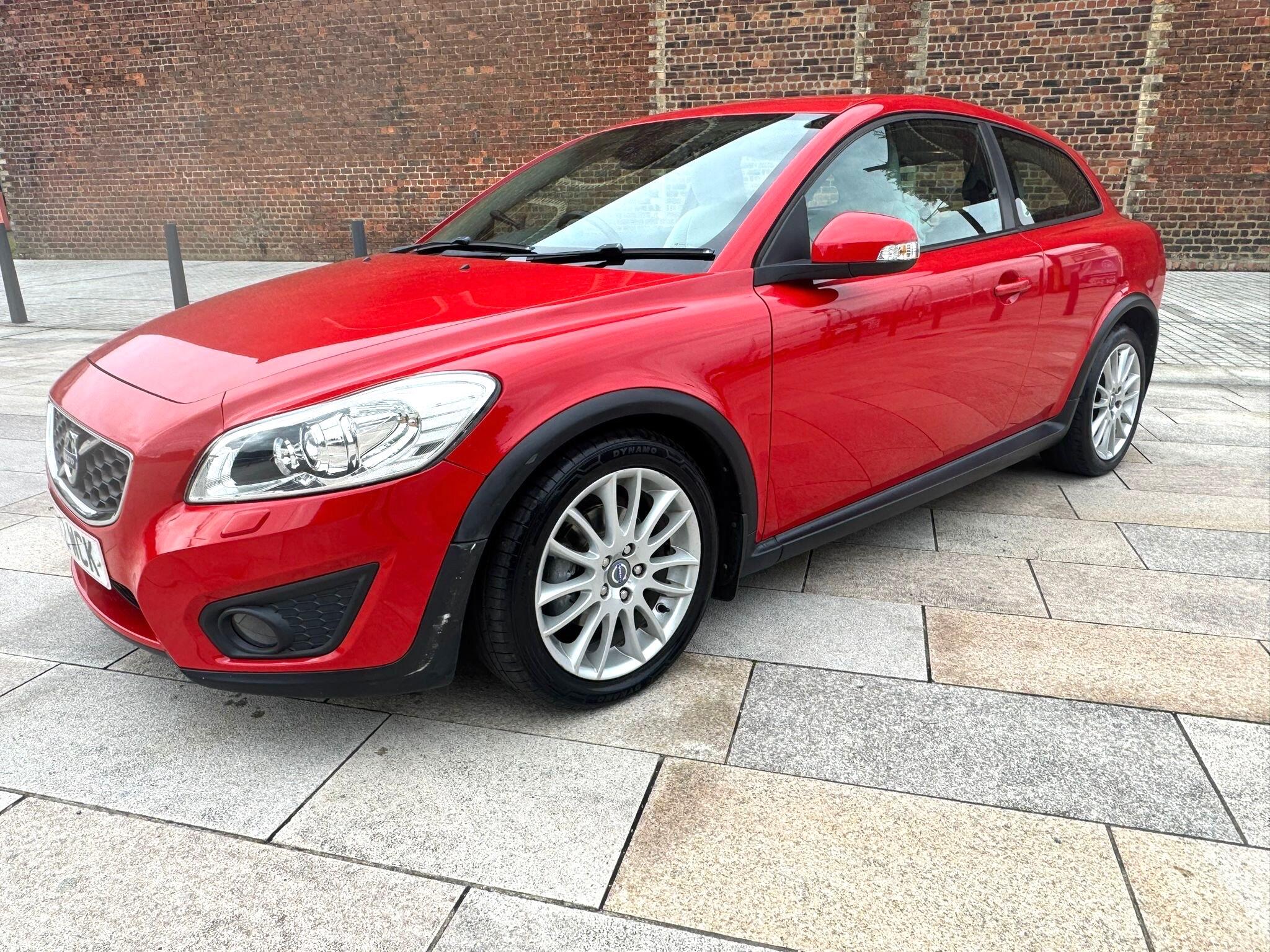 Volvo C30 view 11