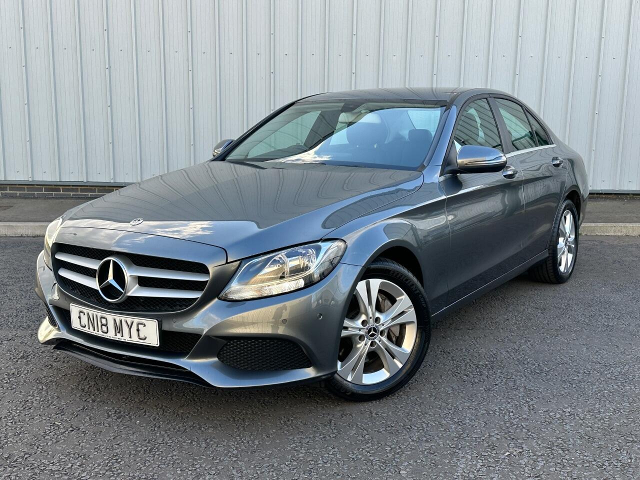 Mercedes-Benz C Class view 3