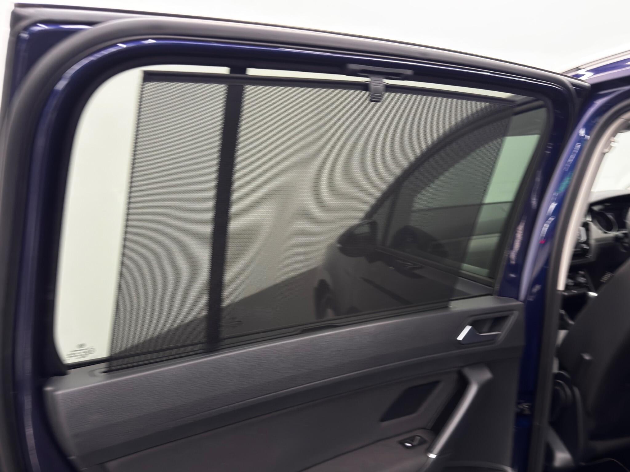 Volkswagen Touran view 18