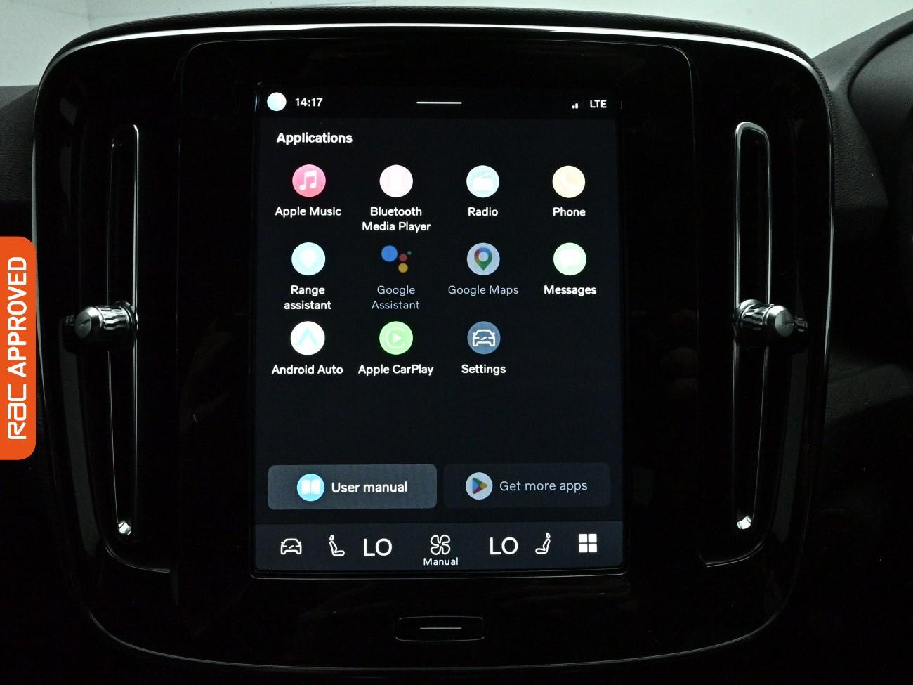 Volvo XC40 view 17