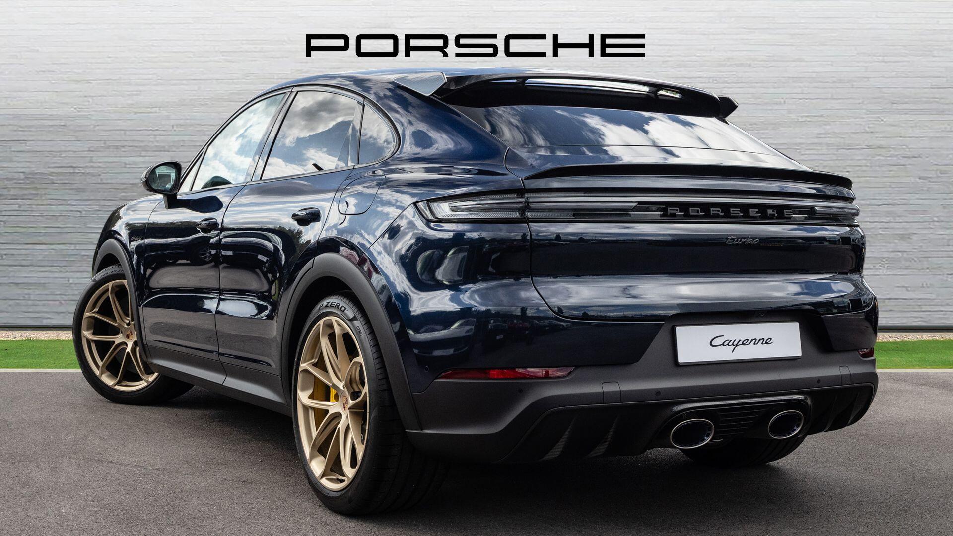 Porsche Cayenne view 4