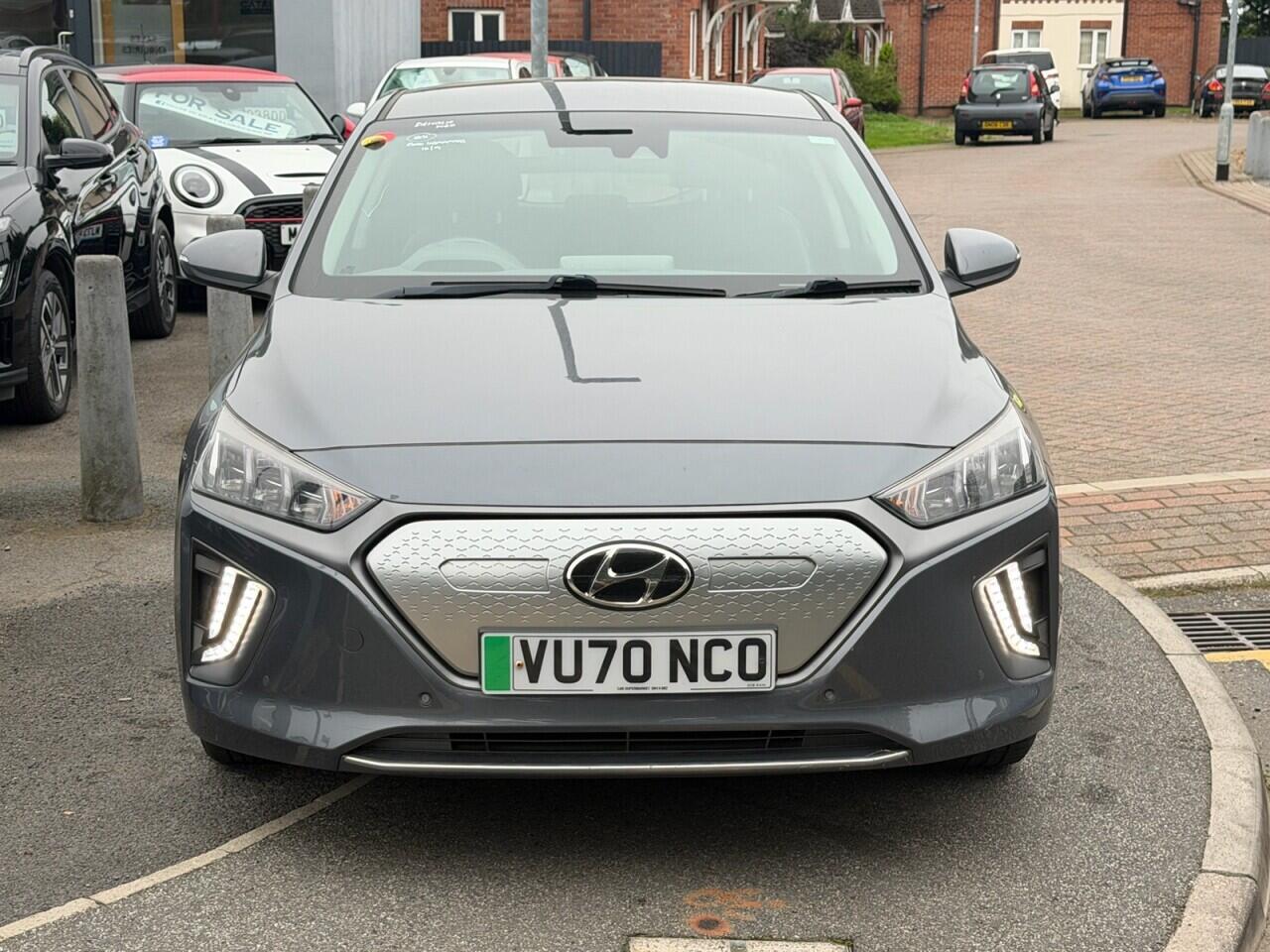 Hyundai IONIQ view 2