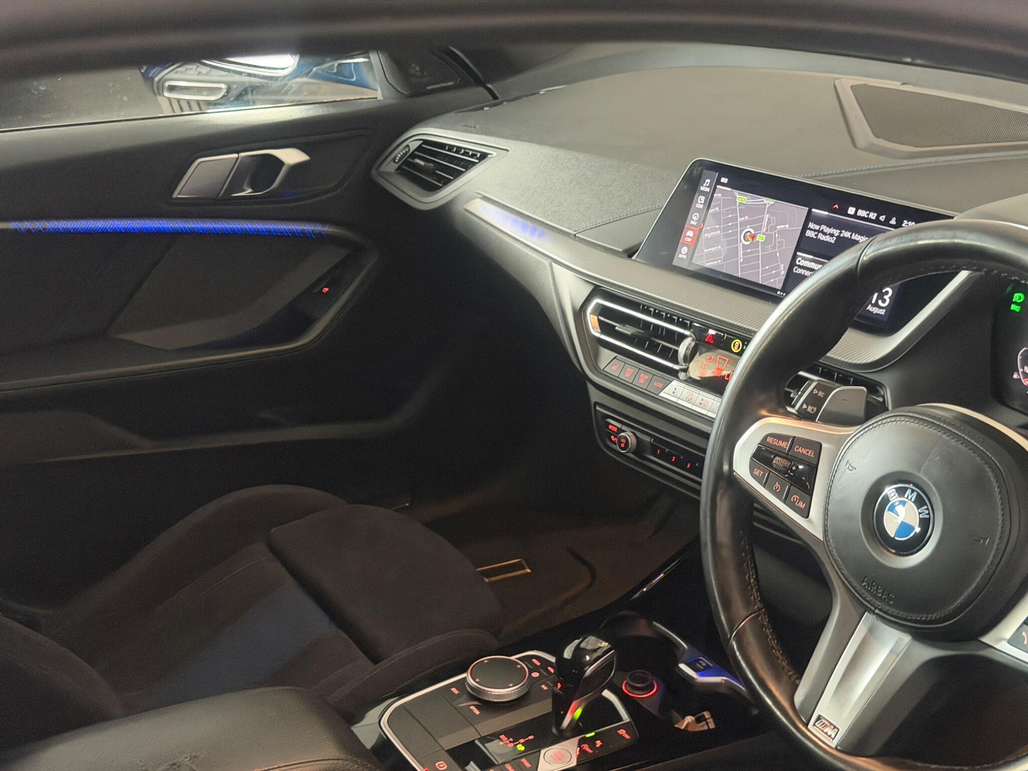 BMW 1 Series view 93