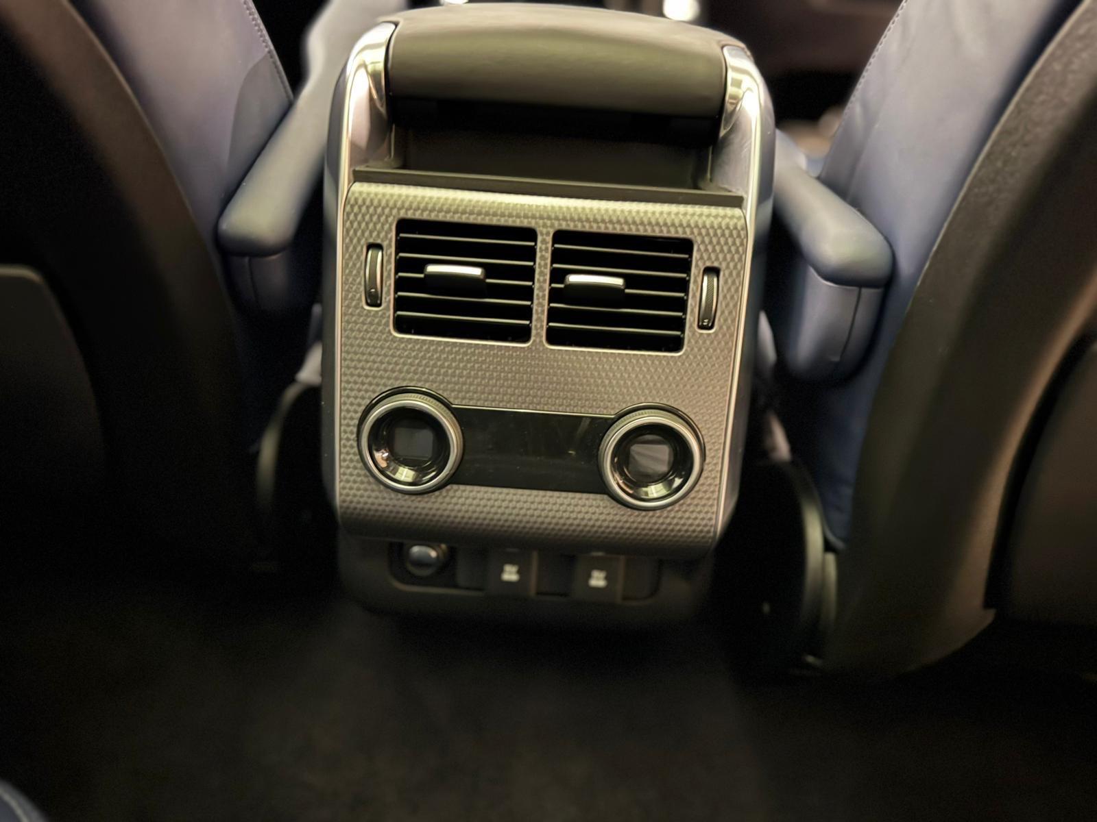 Land Rover Range Rover Sport view 27