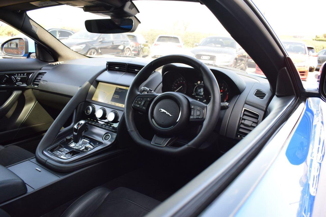 Jaguar F-Type view 5