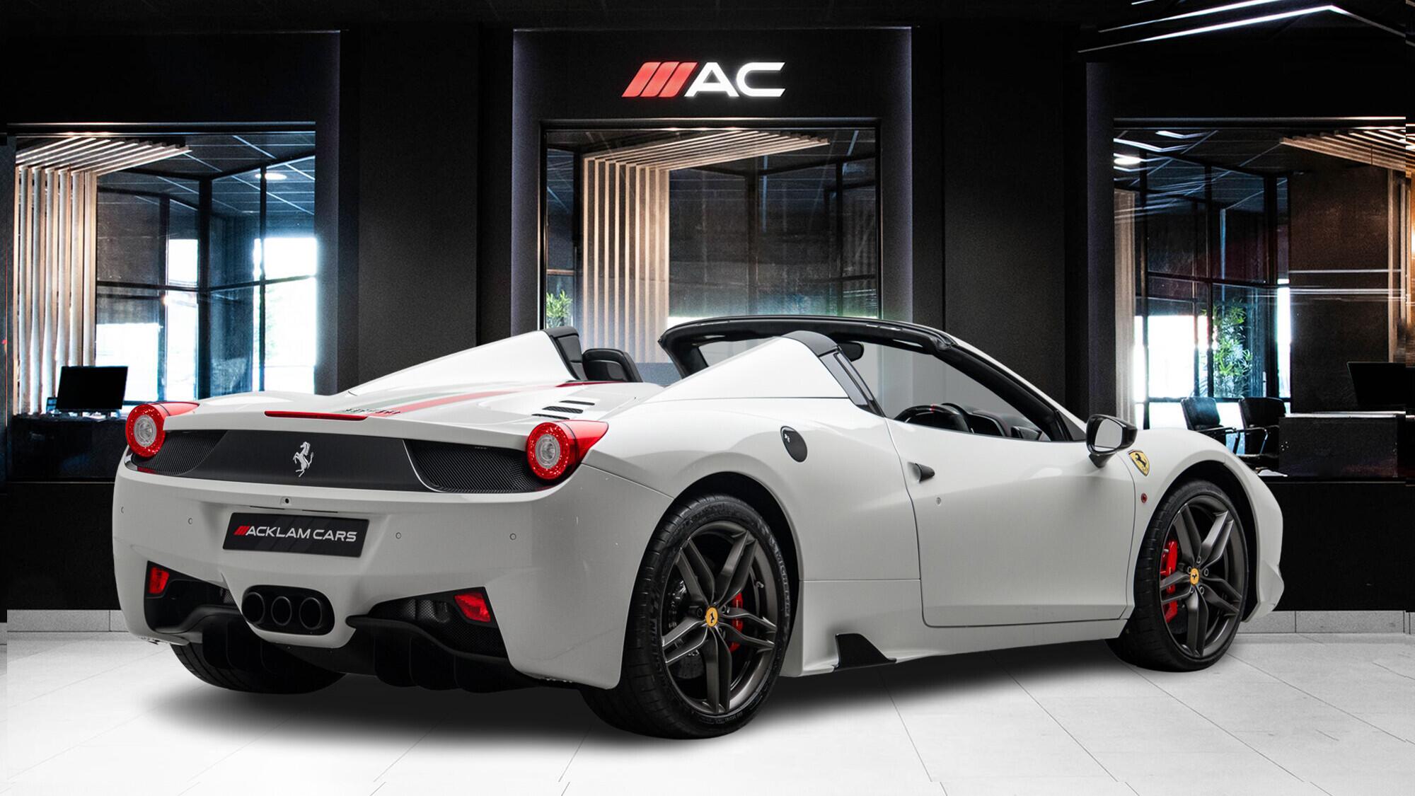 Ferrari 458 view 4