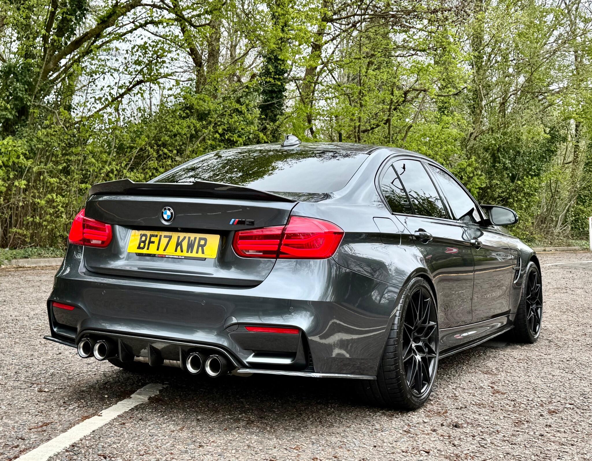 BMW M3 view 11