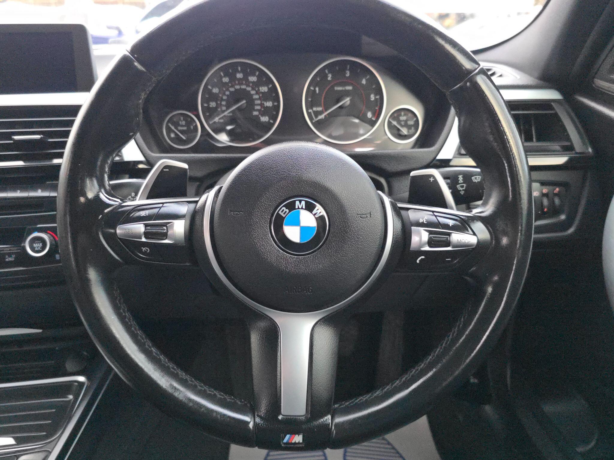 2013 BMW 3 Series image 80