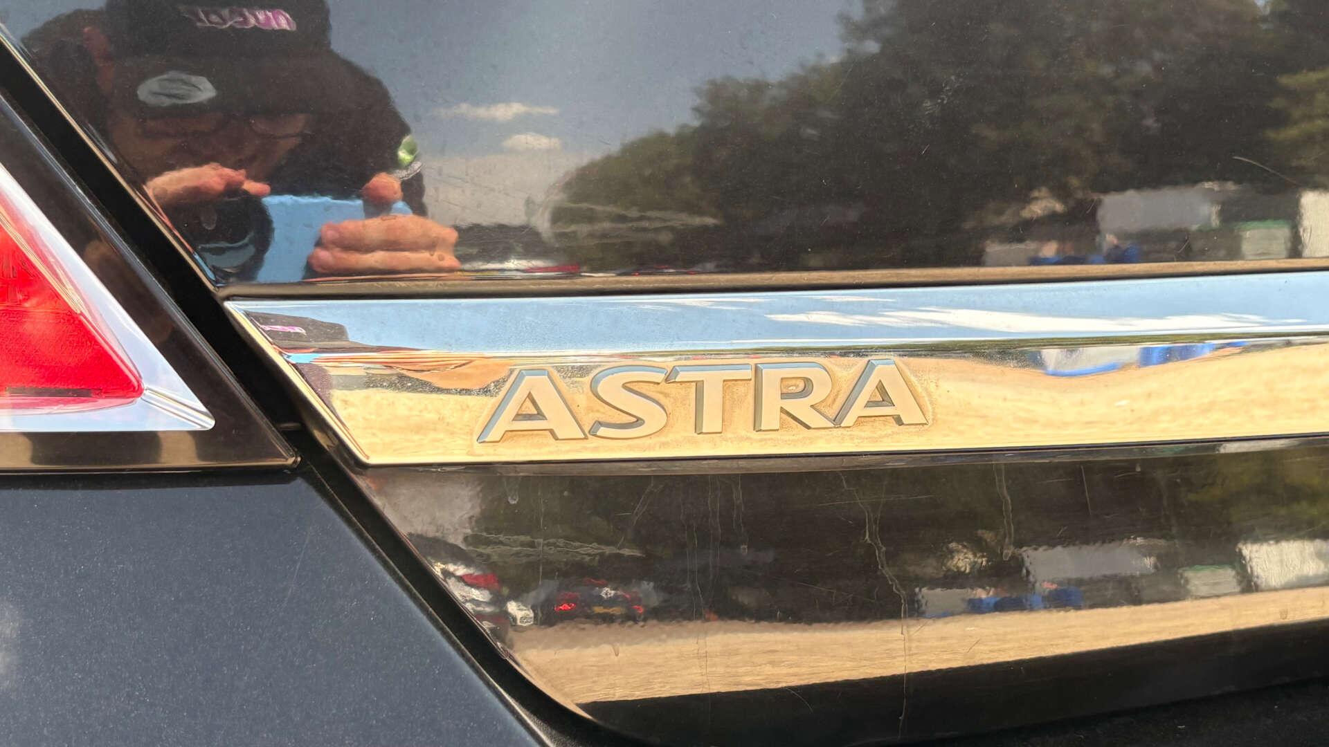 Vauxhall Astra view 38