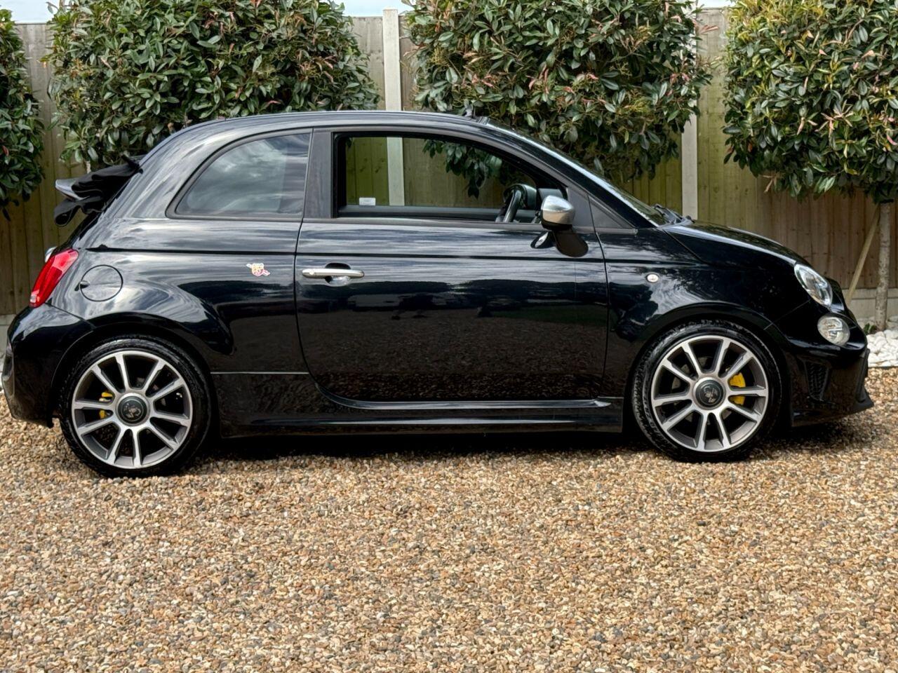 Abarth 595c view 8