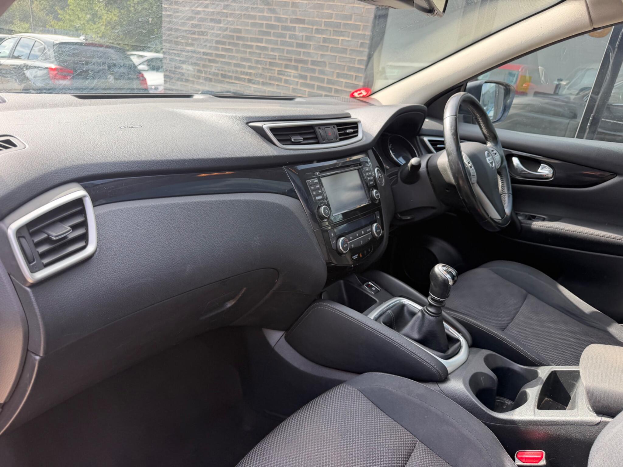 Nissan Qashqai view 17