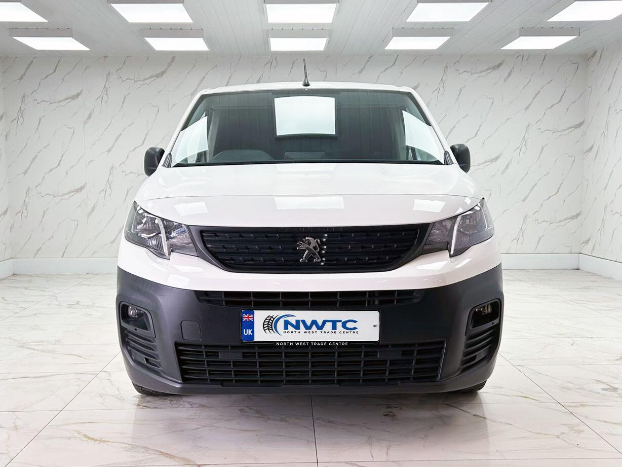 Peugeot Partner view 5