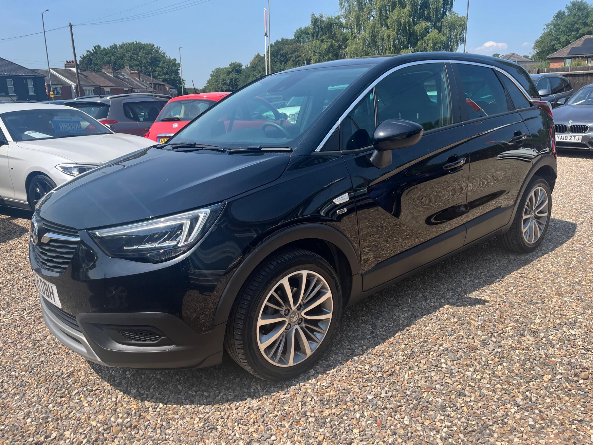 Vauxhall Crossland X view 10
