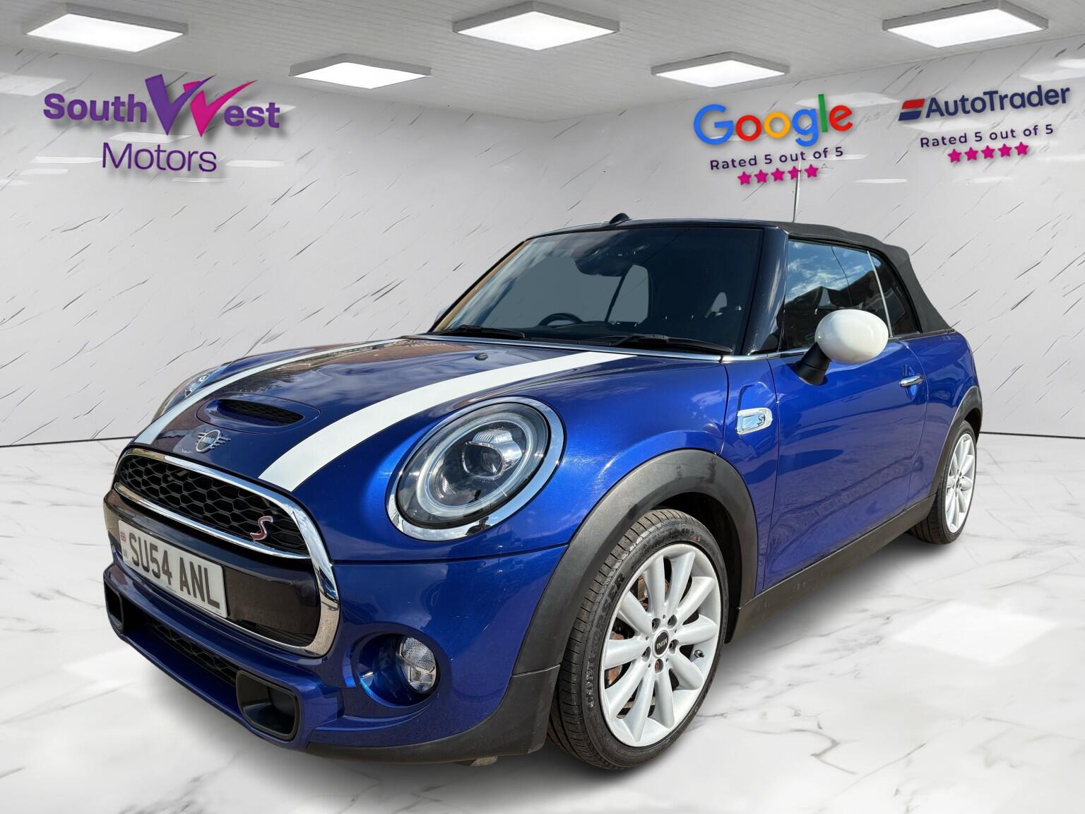 Mini Convertible view 12
