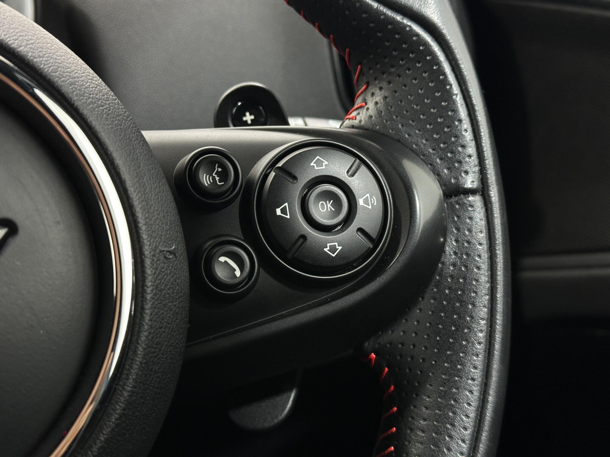 Mini Countryman view 15