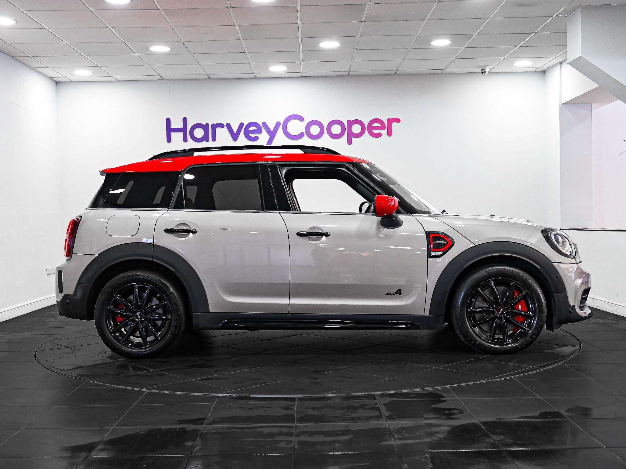 Mini Countryman view 4