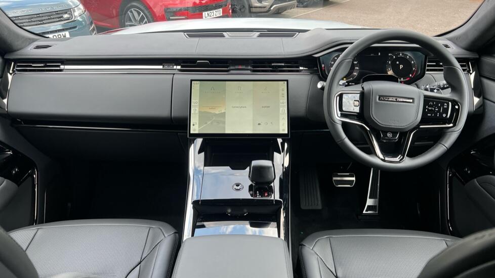 Land Rover Range Rover Sport view 9