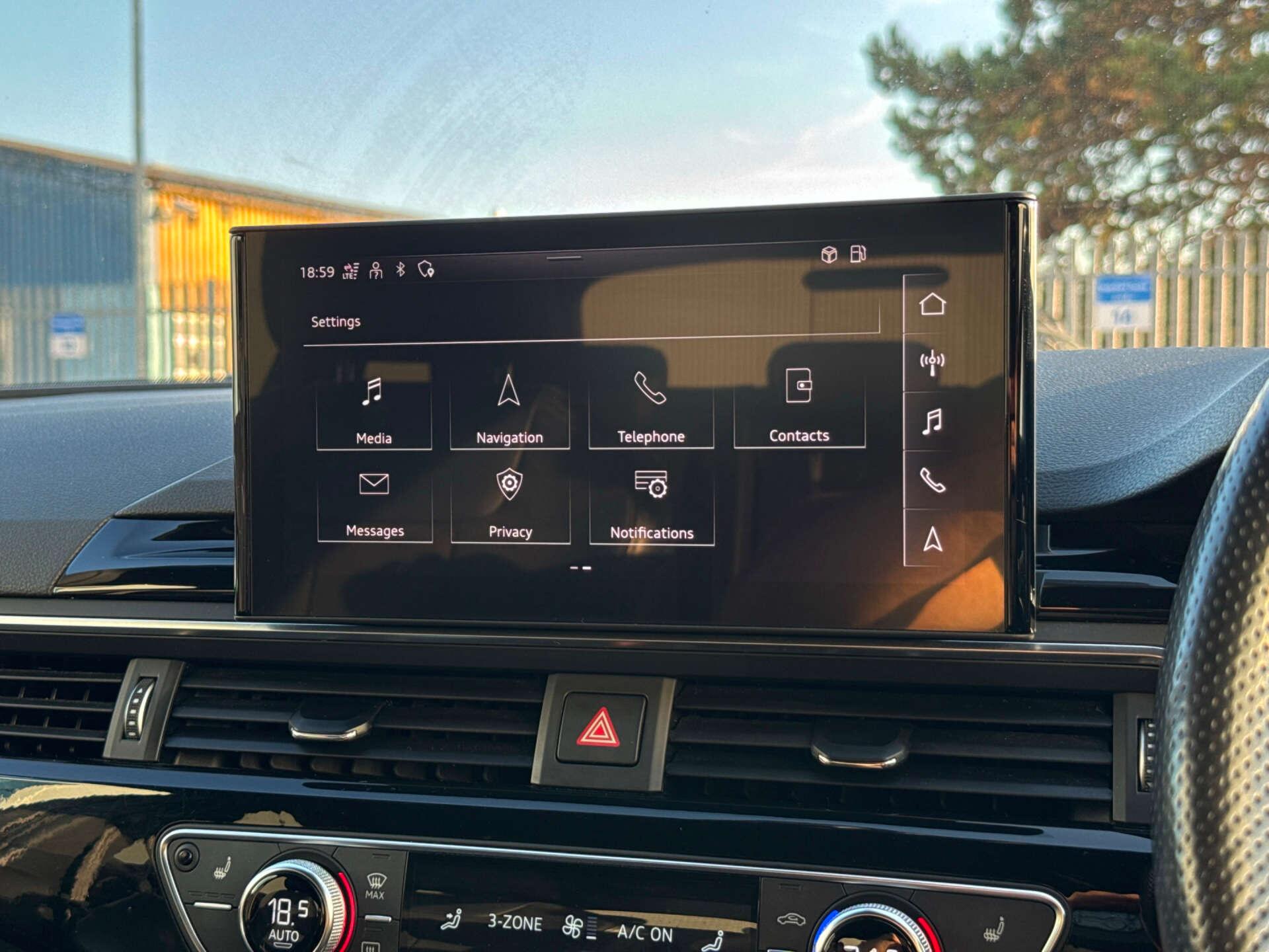Audi A4 Avant view 72