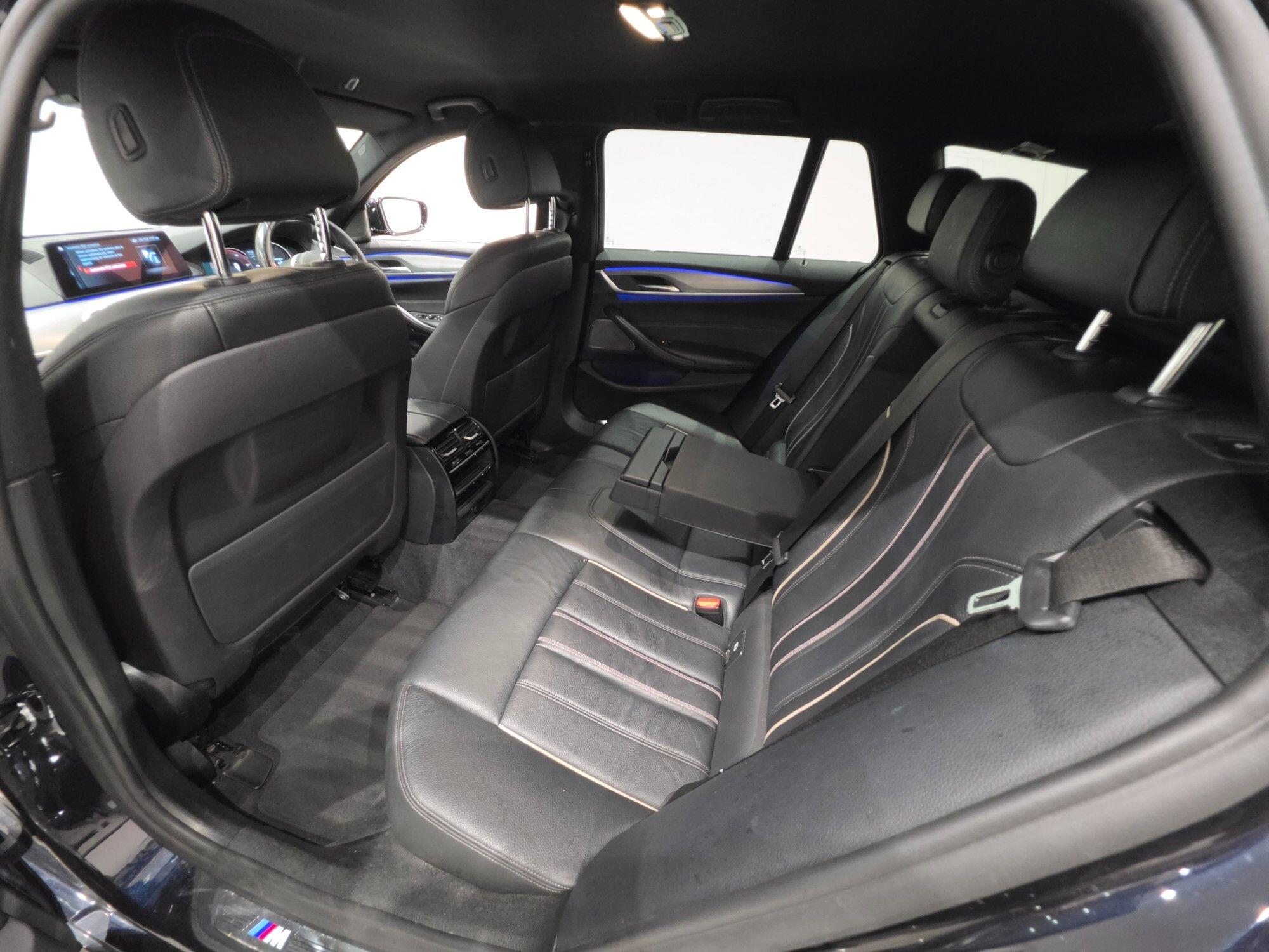 BMW 5 Series view 86