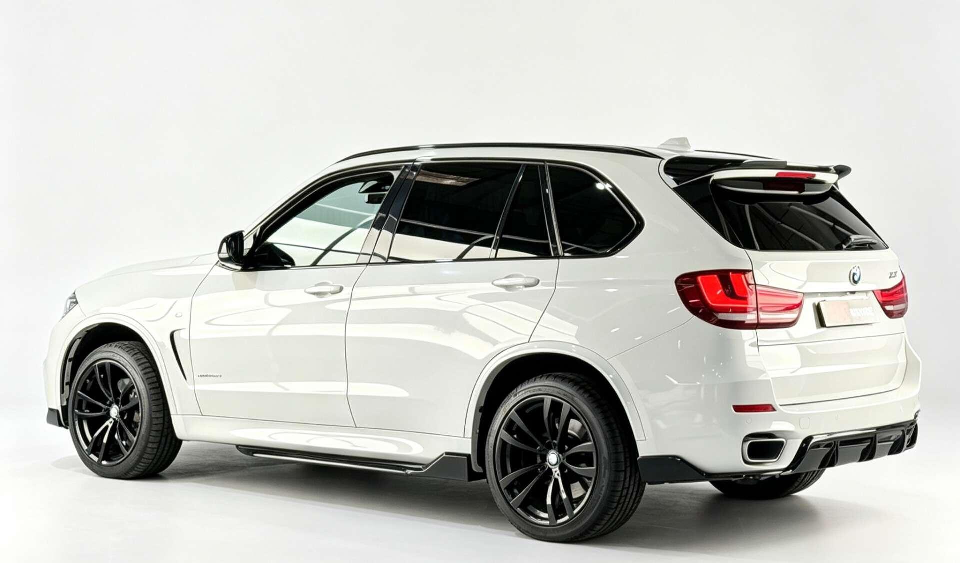 BMW X5 view 10