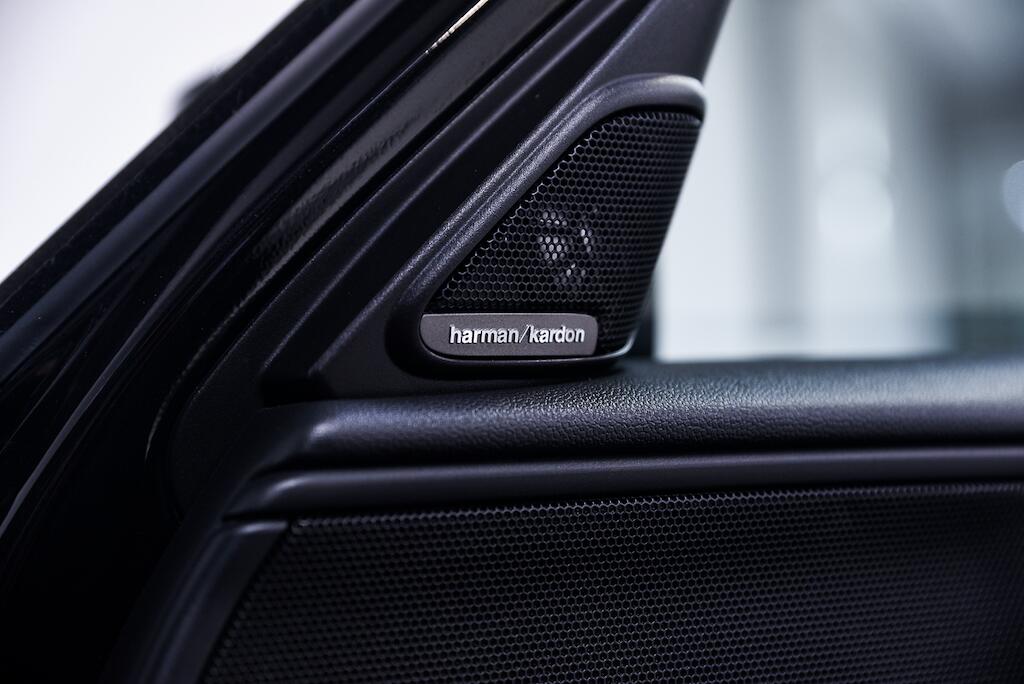 MINI Countryman view 22