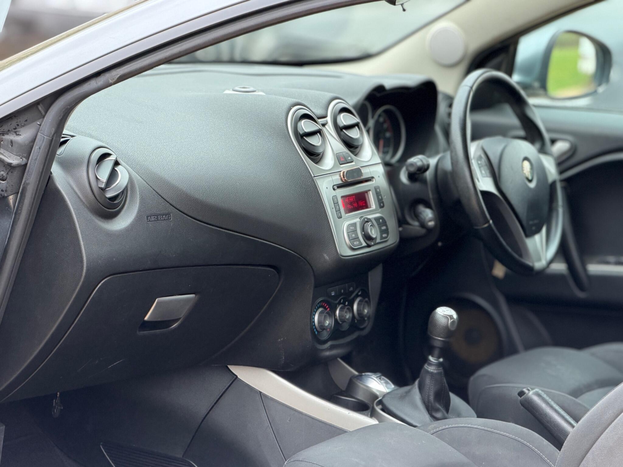 2012 Alfa Romeo MiTo 1.4 MultiAir Sprint Euro 5 (s/s) 3dr image 17