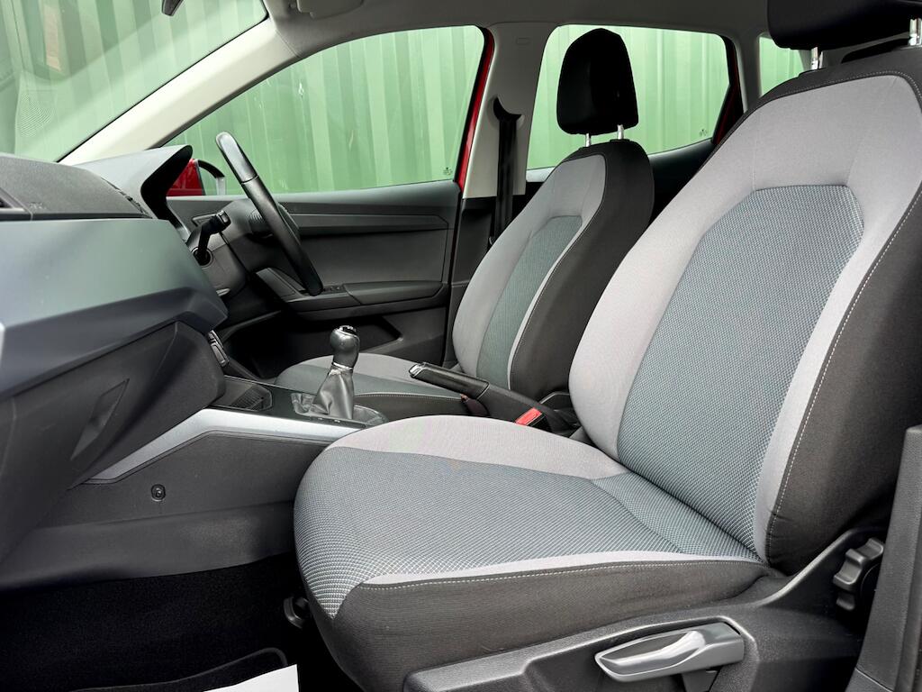 Seat Arona view 25