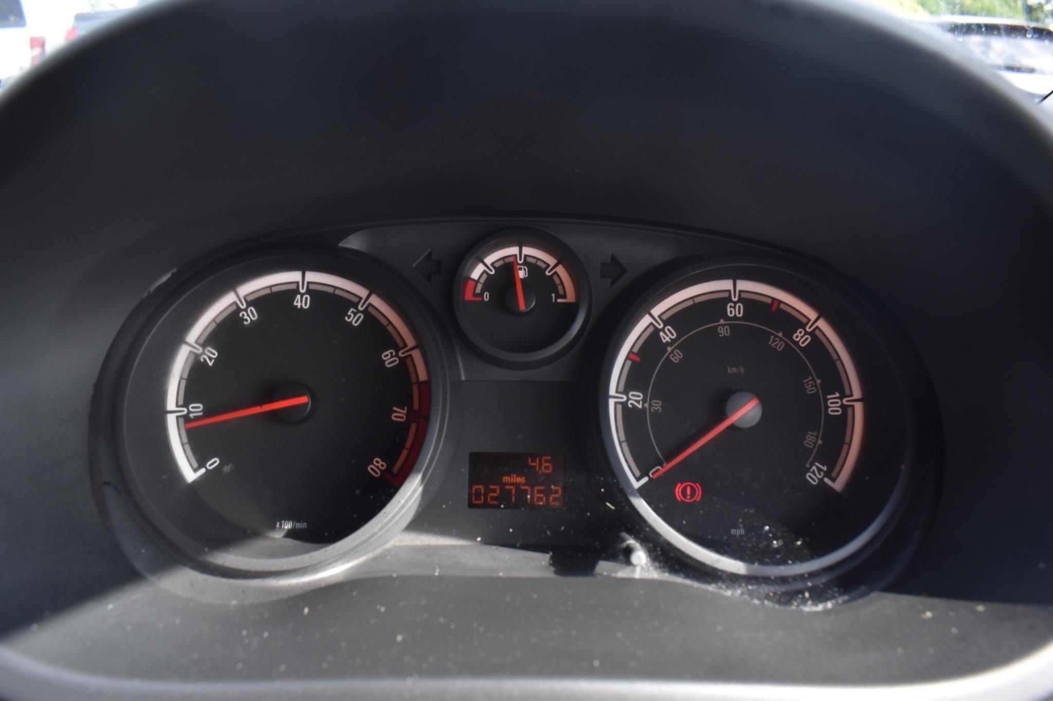 Corsa - 1.2i 16v Active 5dr - Image 24