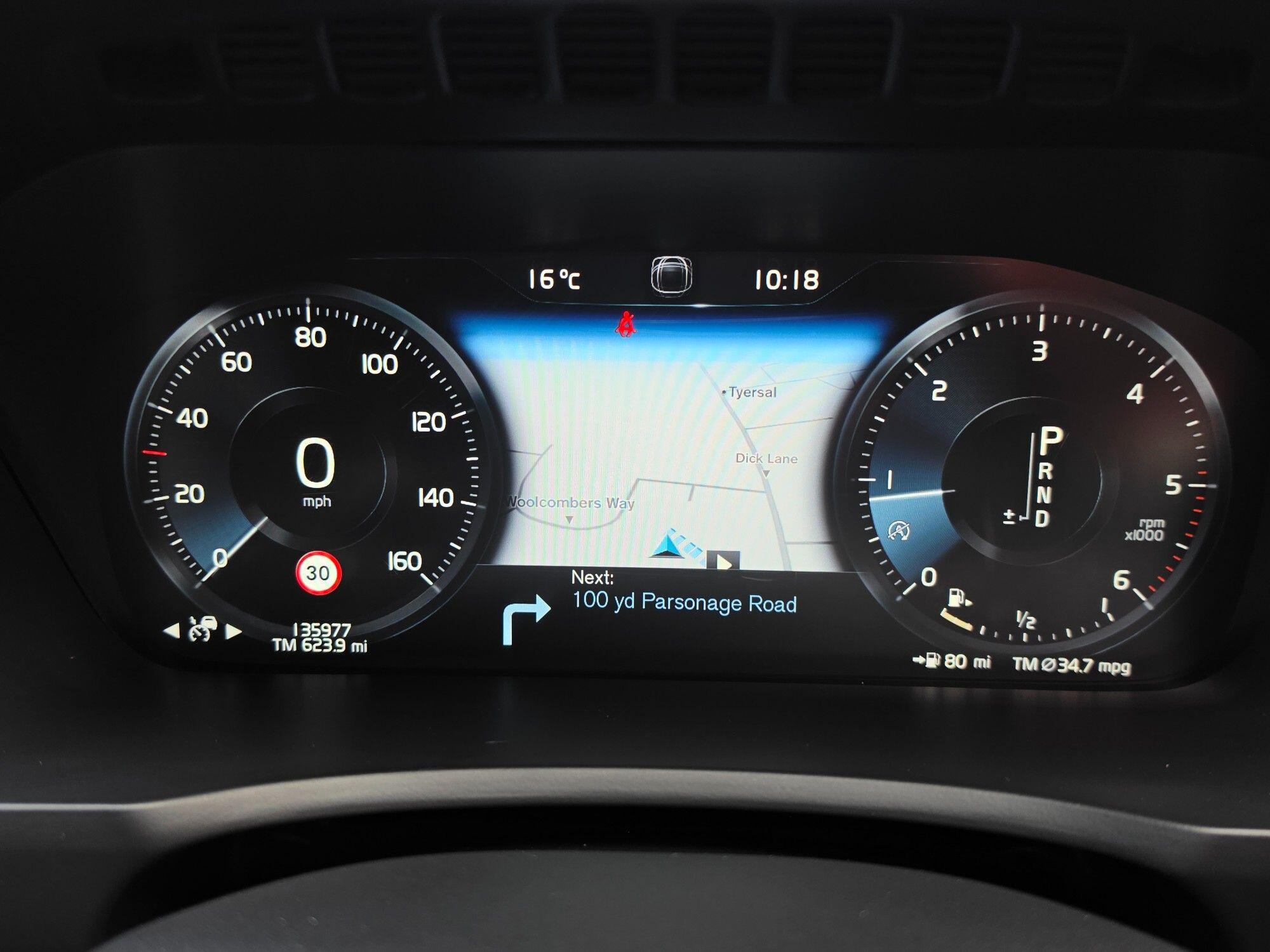 Volvo XC90 view 105