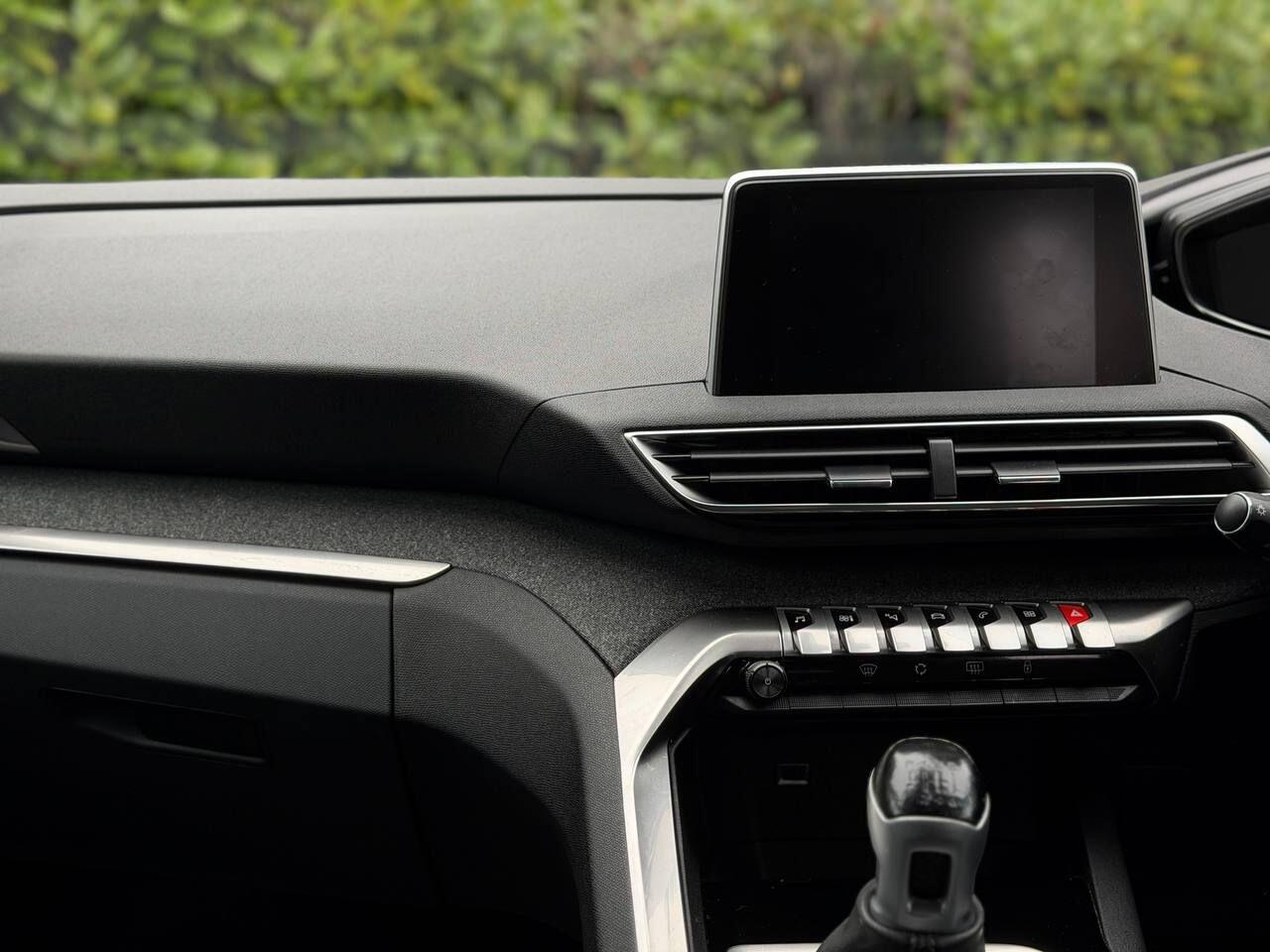 Peugeot 3008 view 25