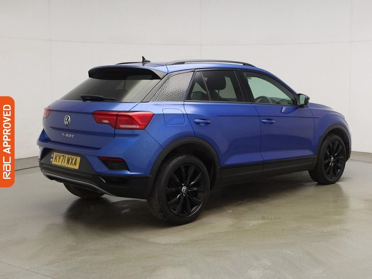 Volkswagen T-Roc view 27