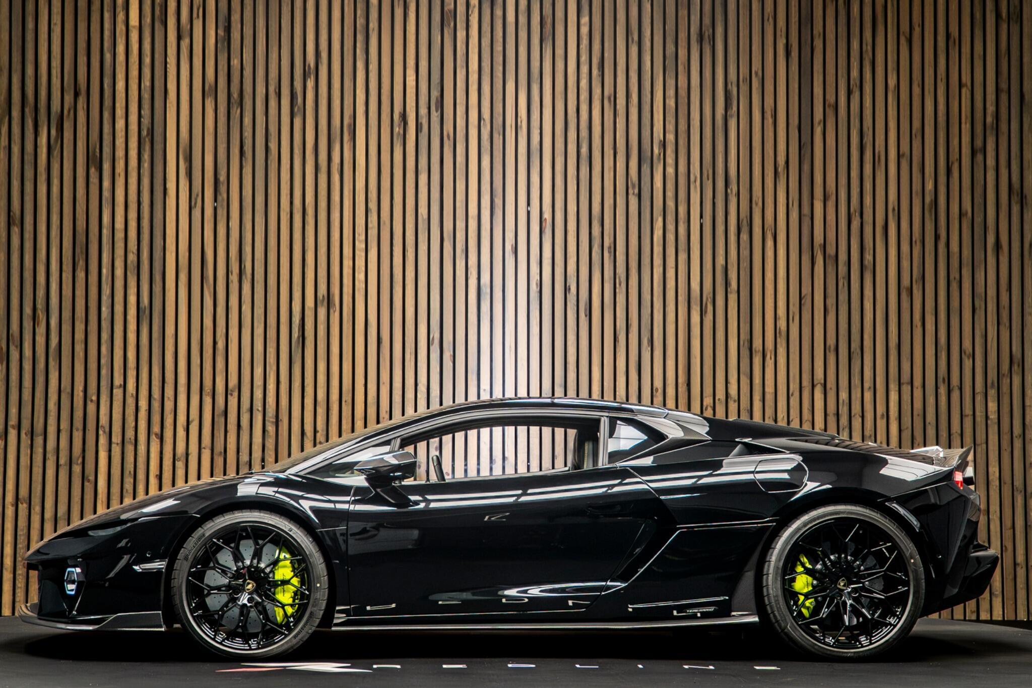 Lamborghini Temerario view 7