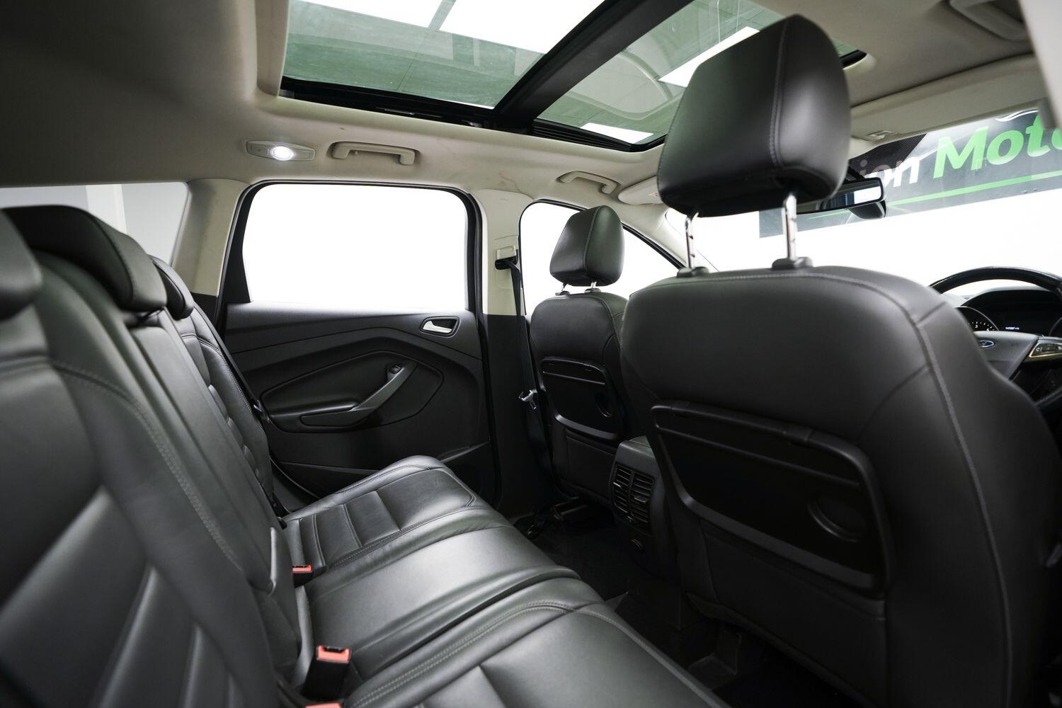 Ford Kuga view 14