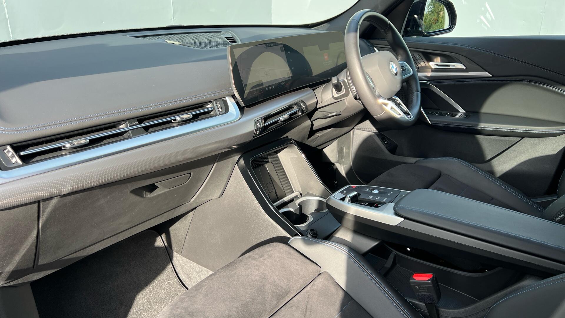 BMW X1 view 7