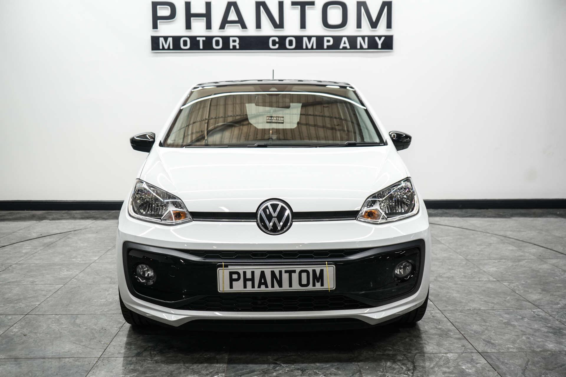 Volkswagen Up! view 5