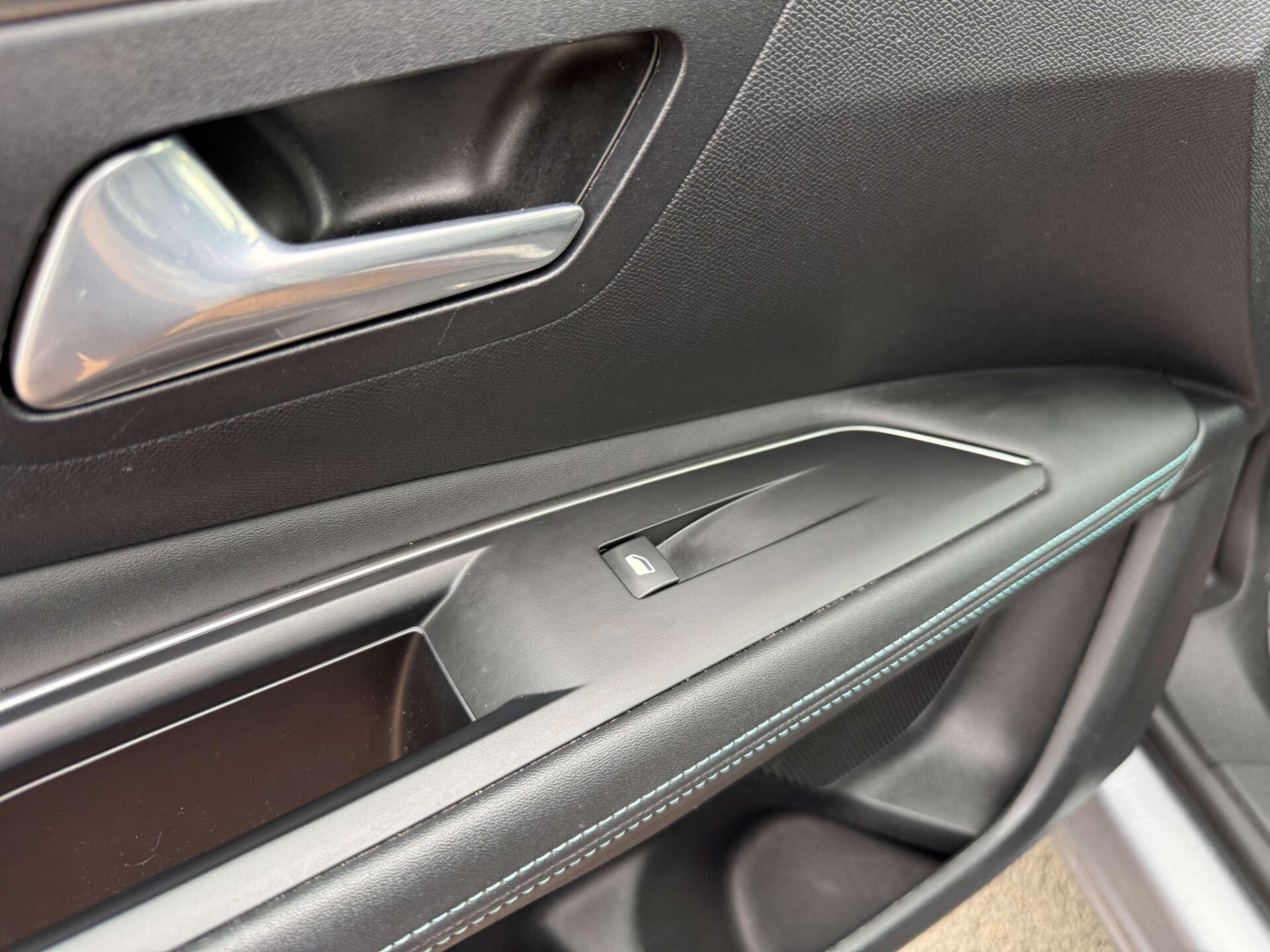 Peugeot 3008 view 77