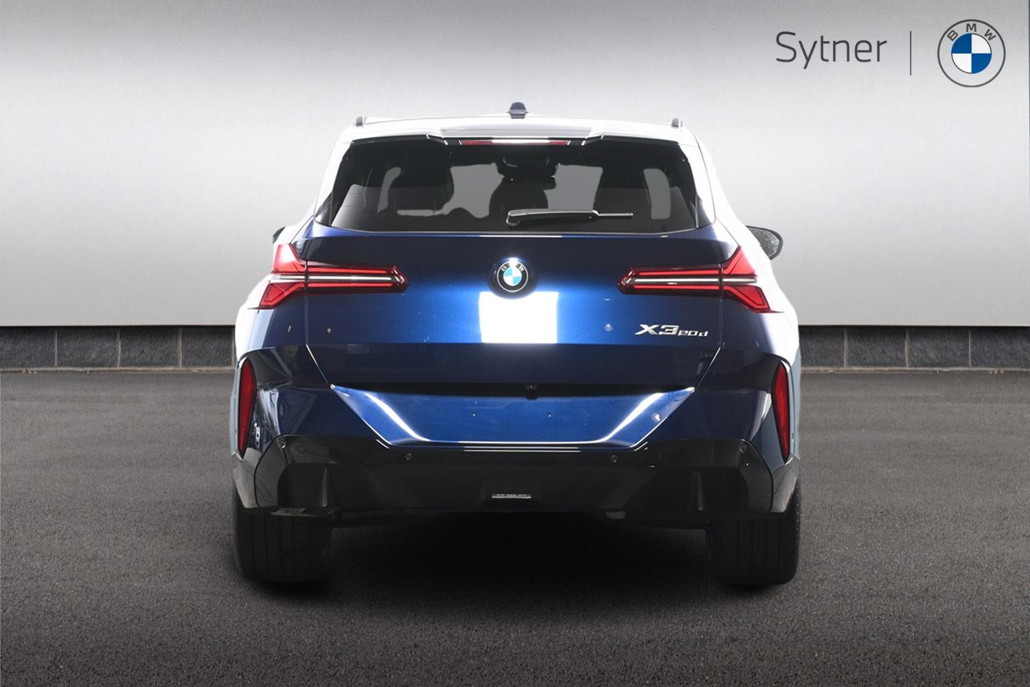 BMW X3 view 15