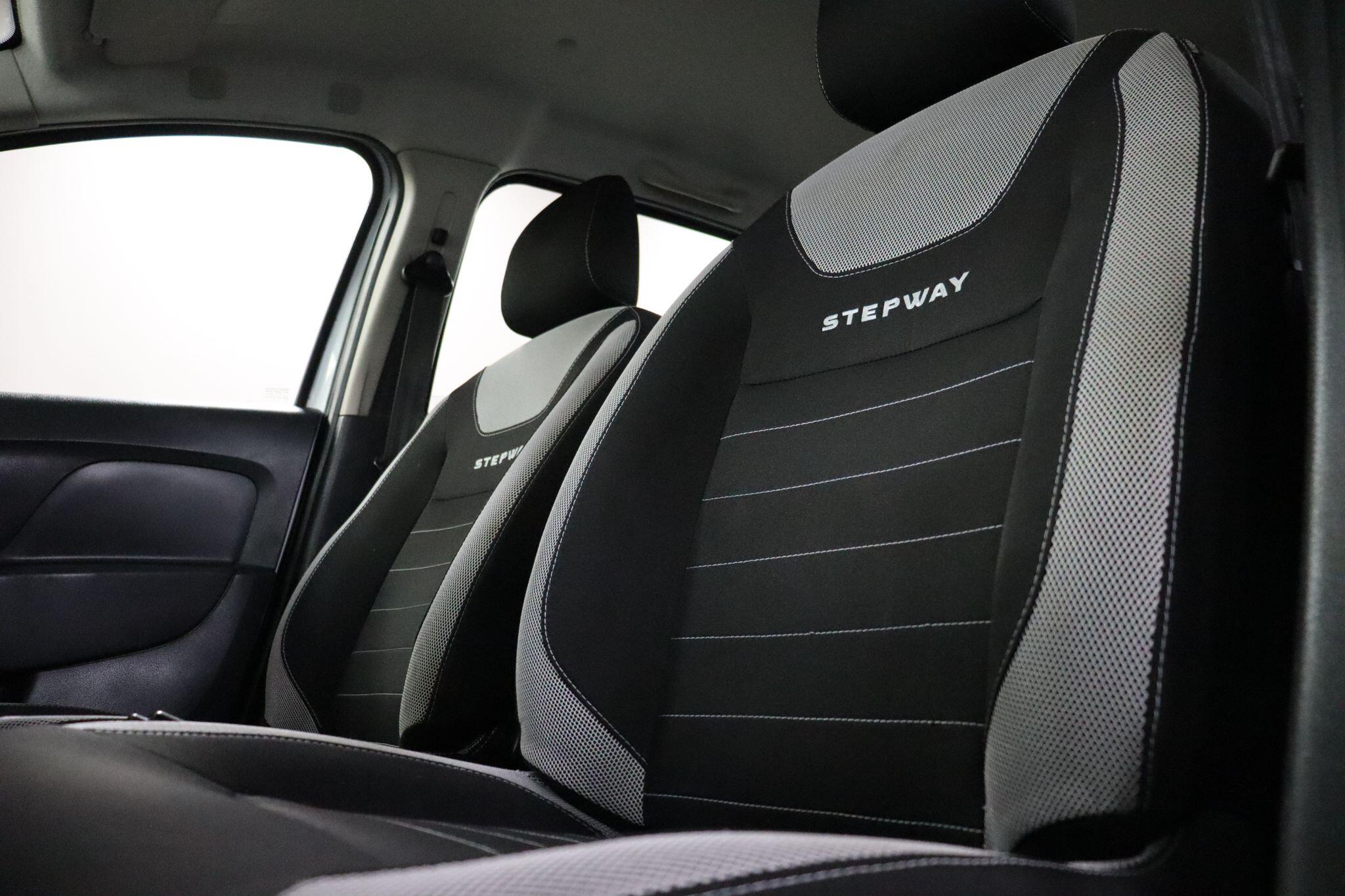 Dacia Sandero Stepway view 35