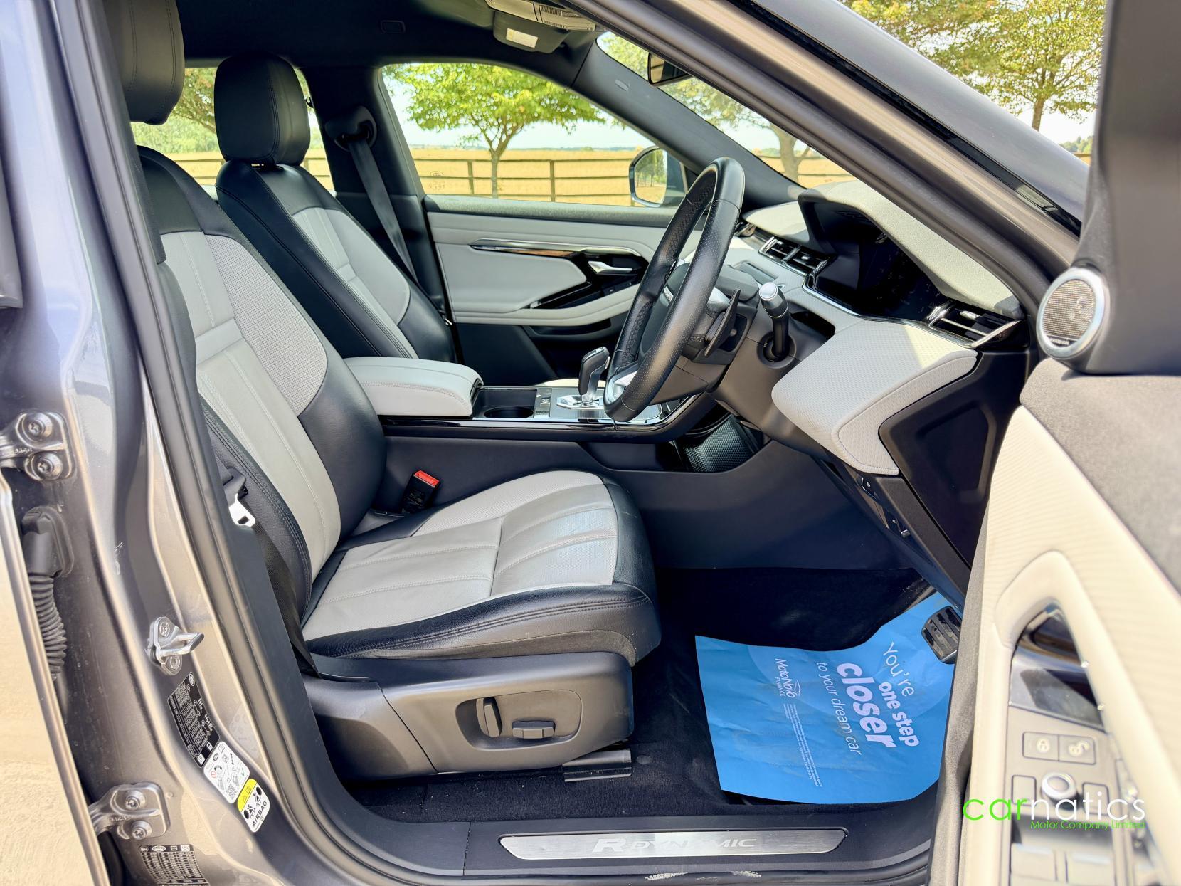 Land Rover Range Rover Evoque view 24
