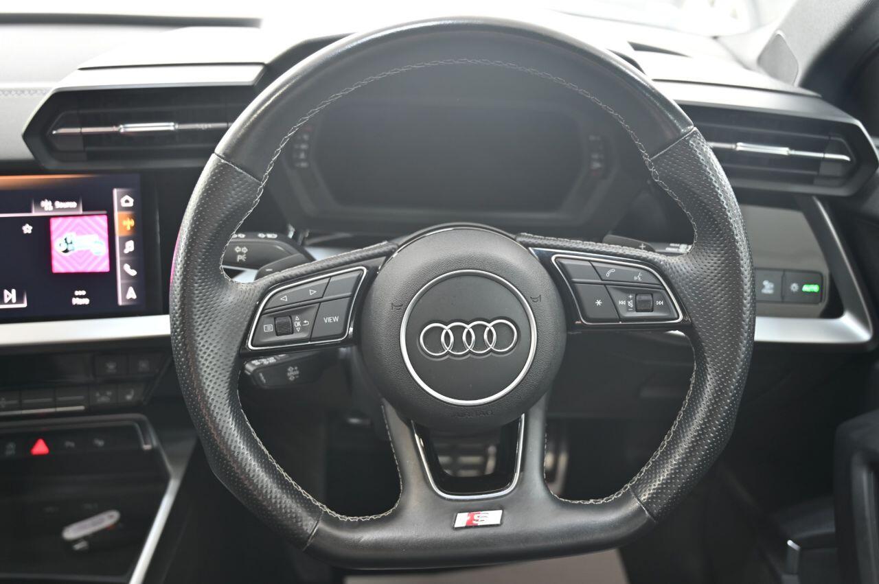 Audi S3 view 20
