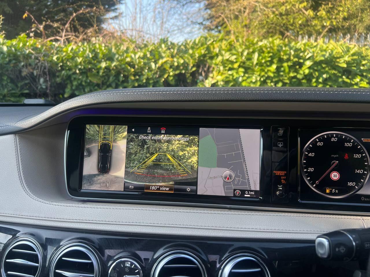 Mercedes-Benz S-Class view 37