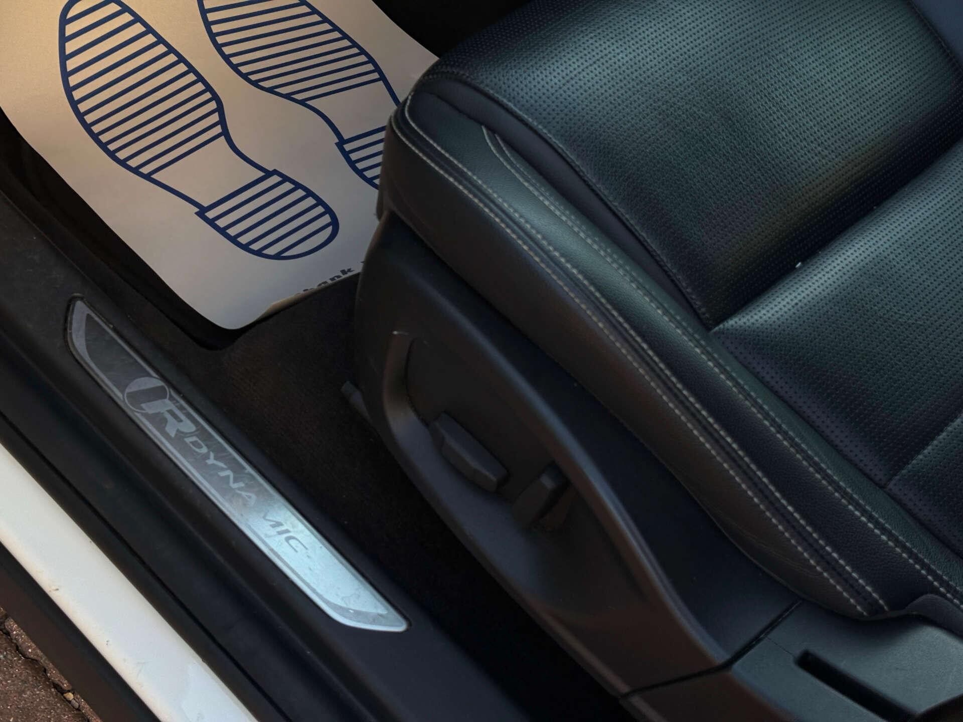 Jaguar E-Pace view 47