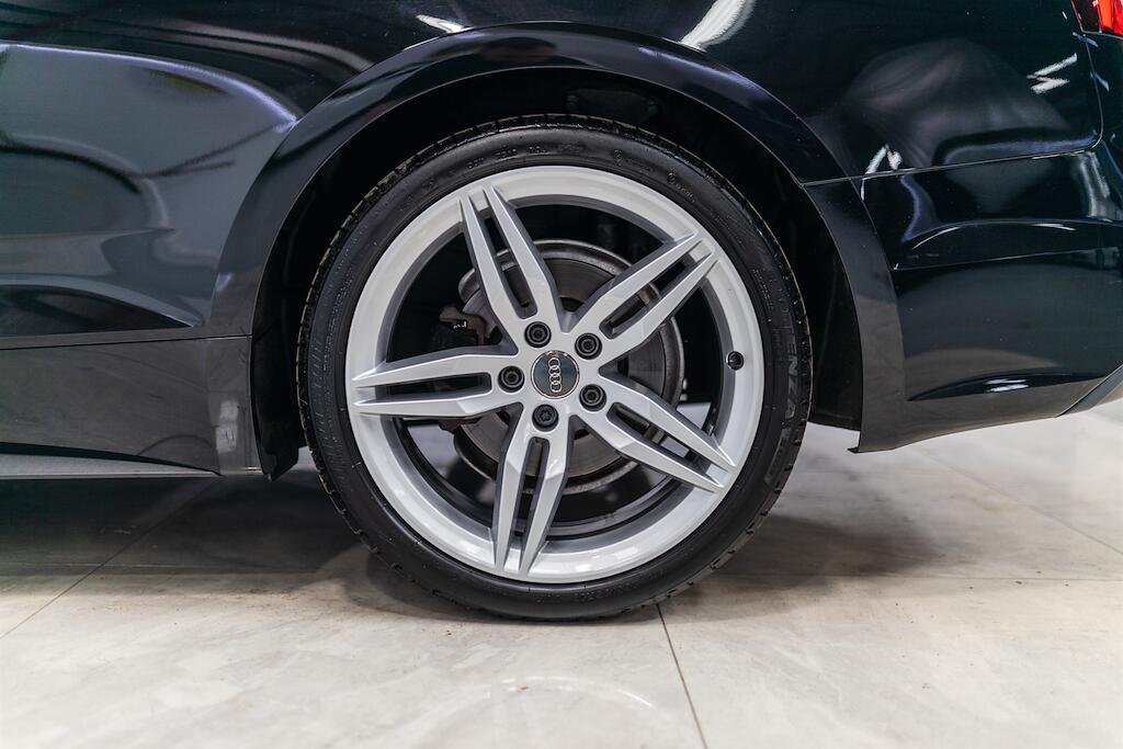 Audi A5 view 14