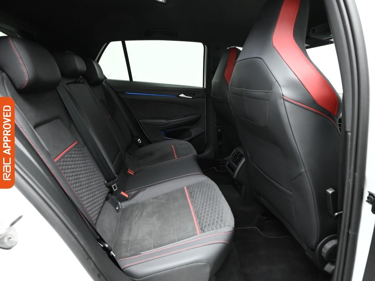 Volkswagen Golf view 13