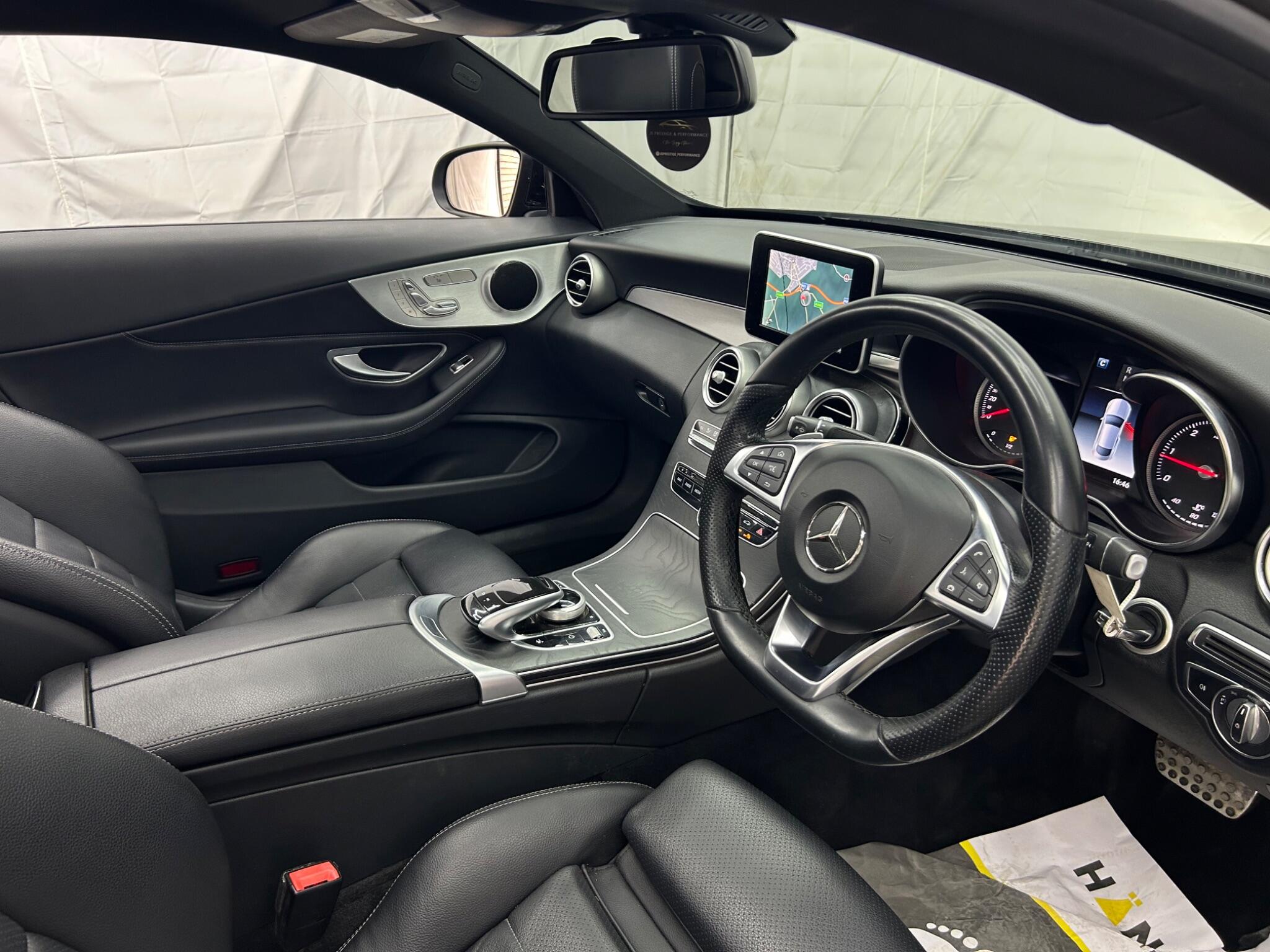 Mercedes-Benz C-Class view 14