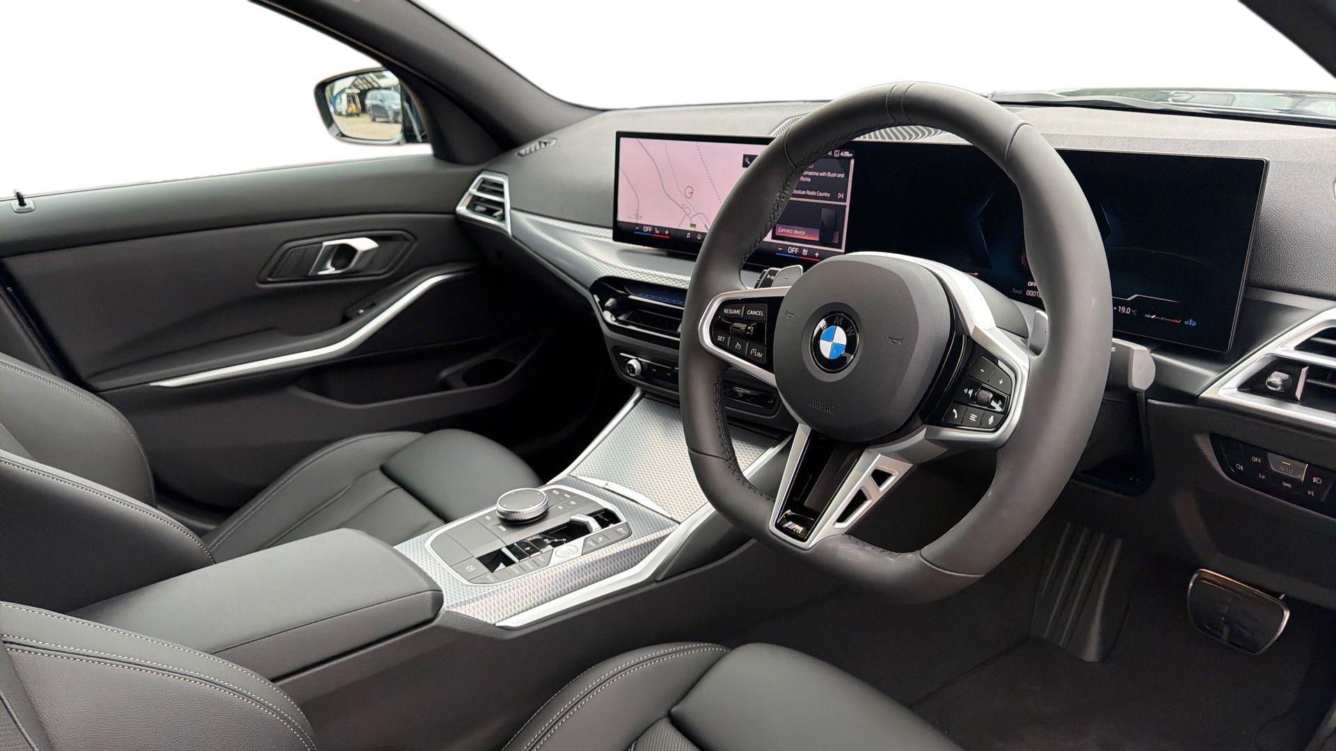 BMW 3 Series view 6