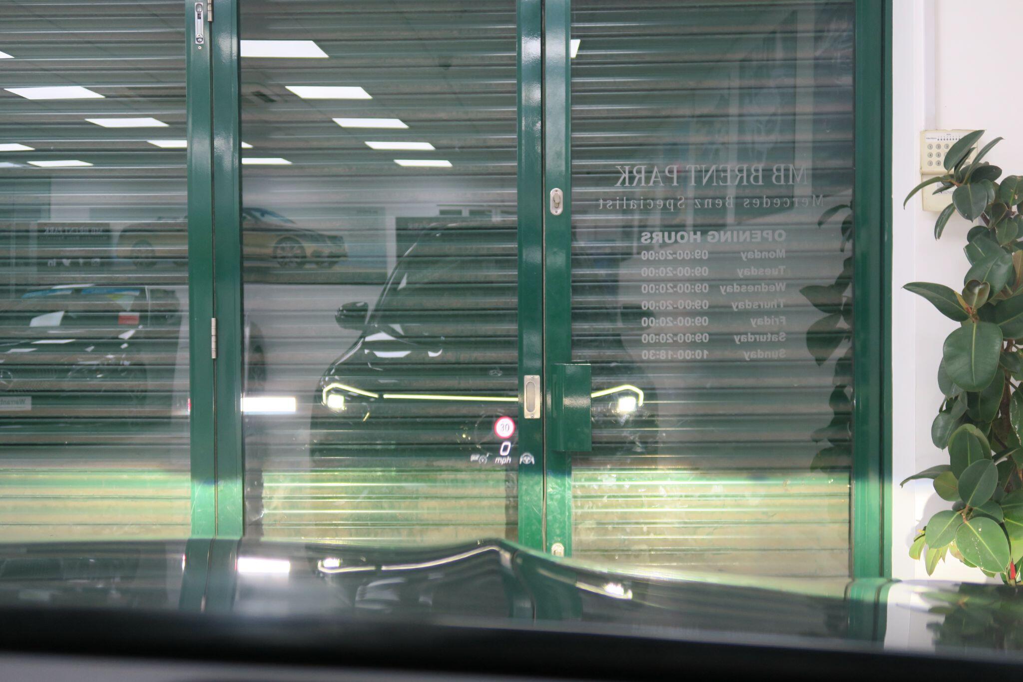 Mercedes-Benz EQB view 19